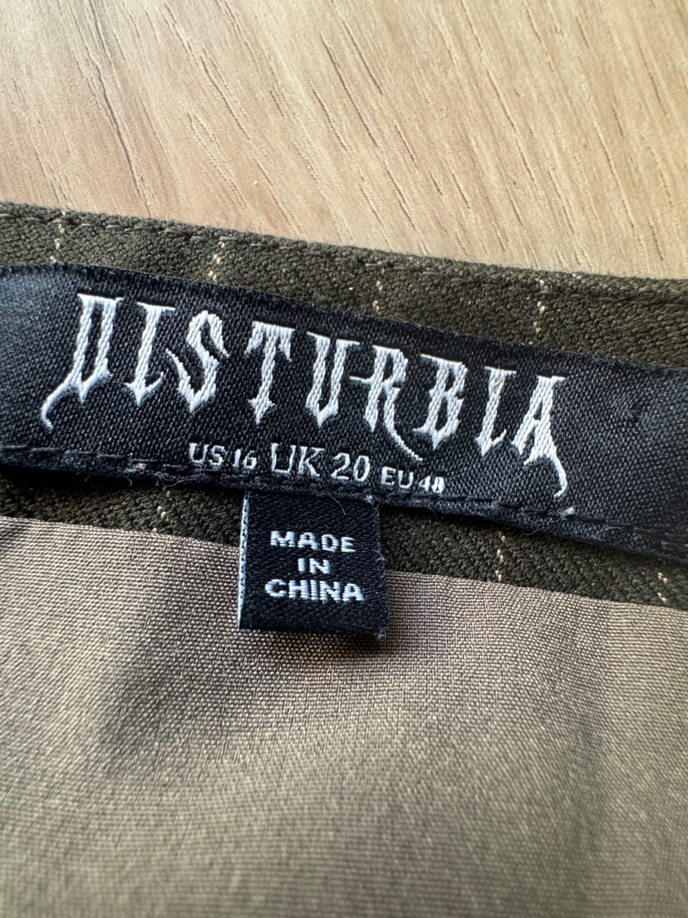 Disturbia Payoff Halter Waistcoat Top Sz 16 - Picture 6 of 9